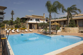 Гостиница Villa Carlo Resort  Марсала